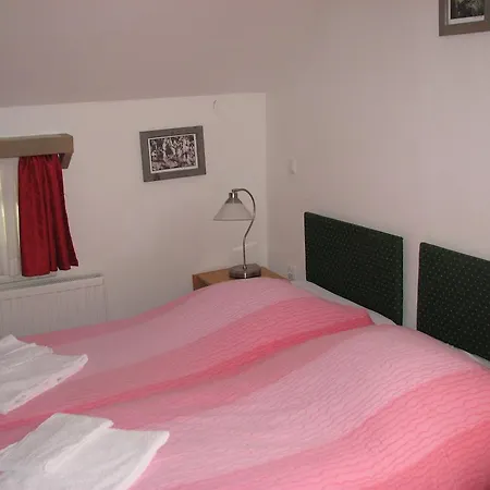 Gostisce Pensión 3*